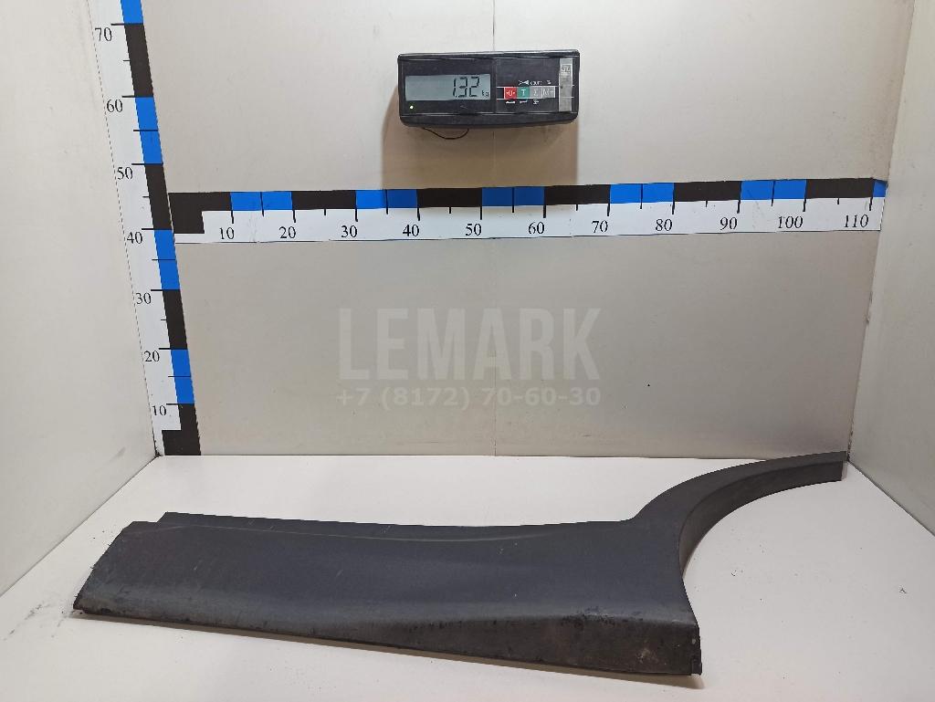 Накладка двери задней левой 877312W000CA Hyundai-Kia