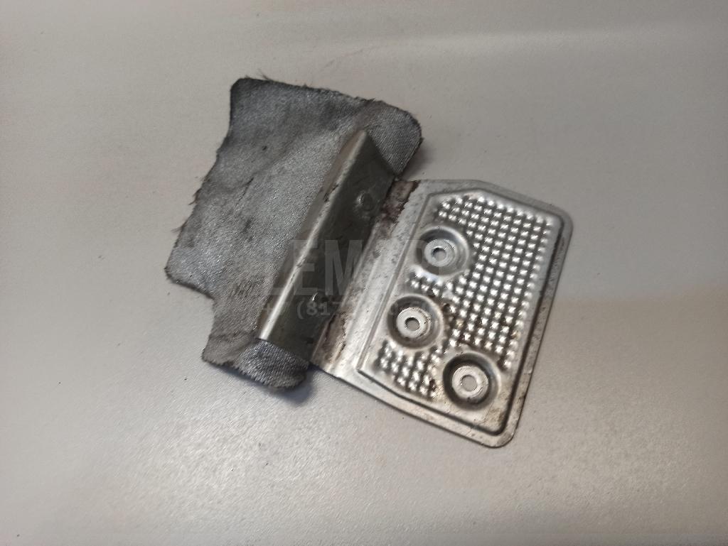 Кожух для  Audi V8 1988-1994
