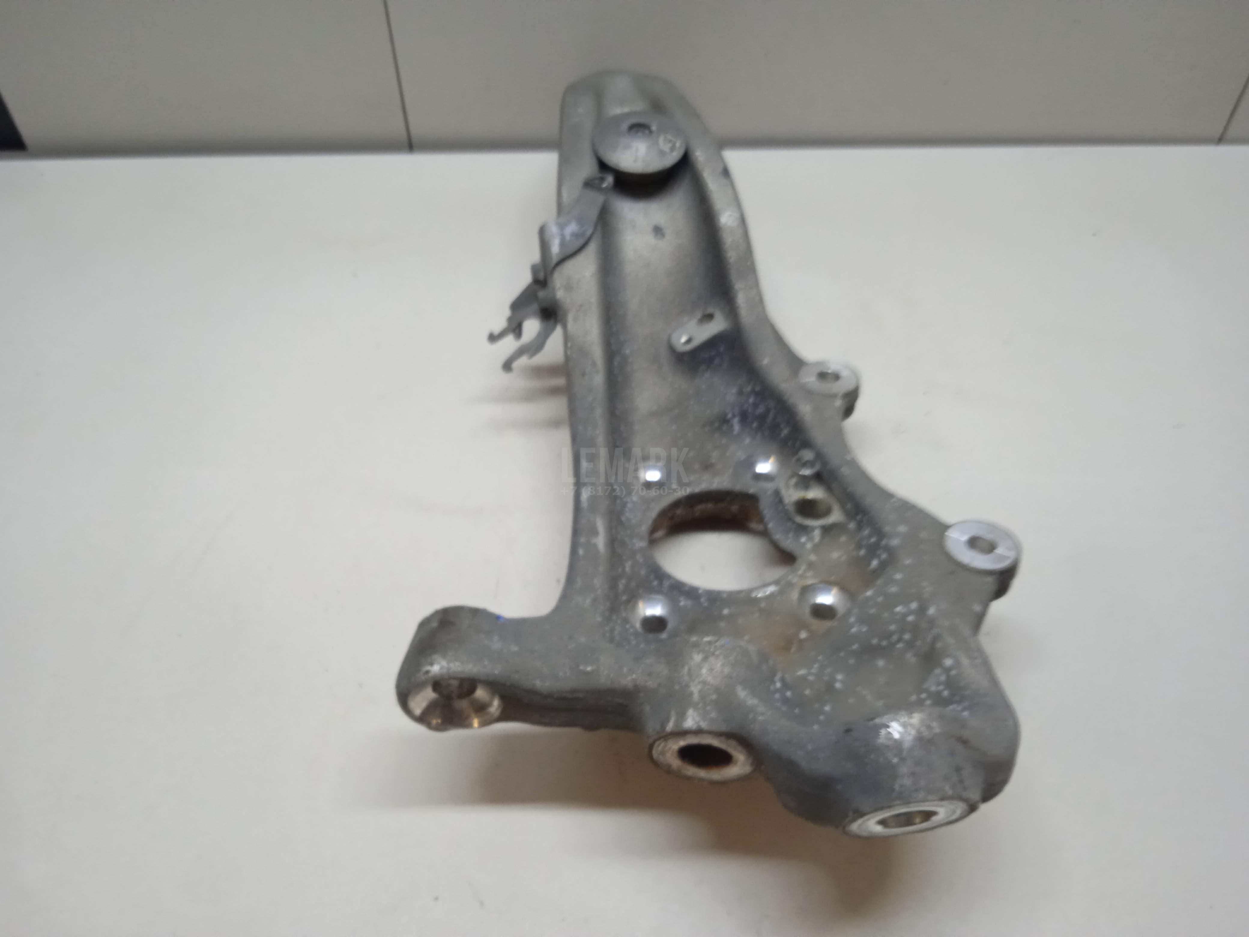 Кулак поворотный передний правый для  Audi 80/90 [B3] 1986-1991