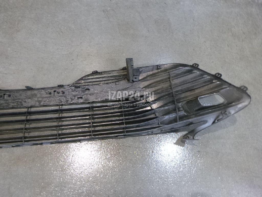 5310233160 Решетка в бампер центральная Toyota Camry V70 2017