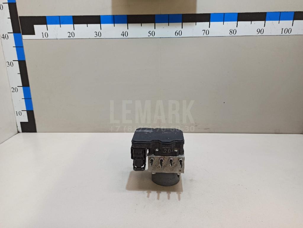 Блок ABS (насос) 4405042820 Toyota