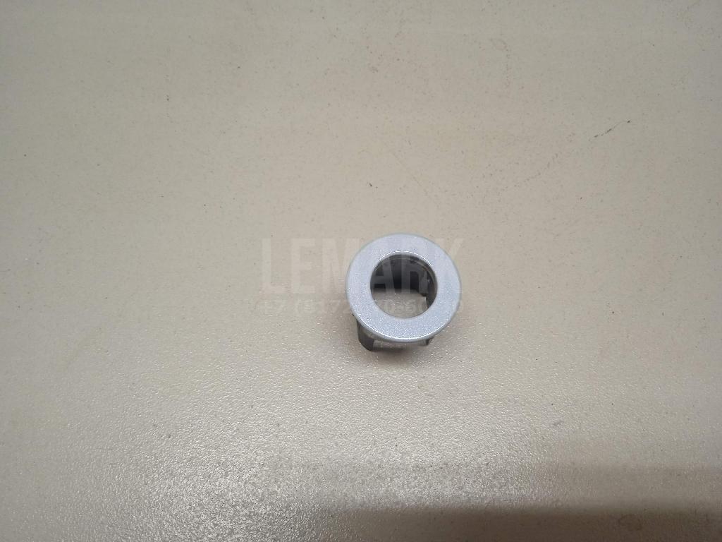 Кронштейн датчика парковки для  Ford EcoSport 2012-2023