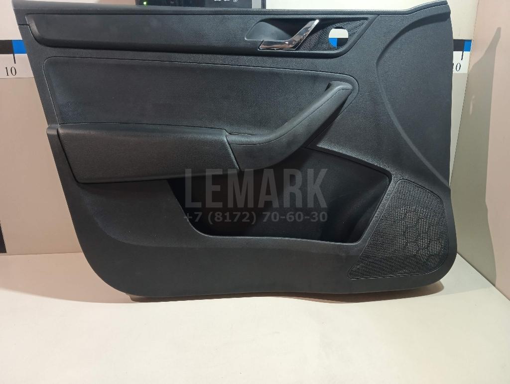 Обшивка двери передней левой 60U867013CCCI VAG