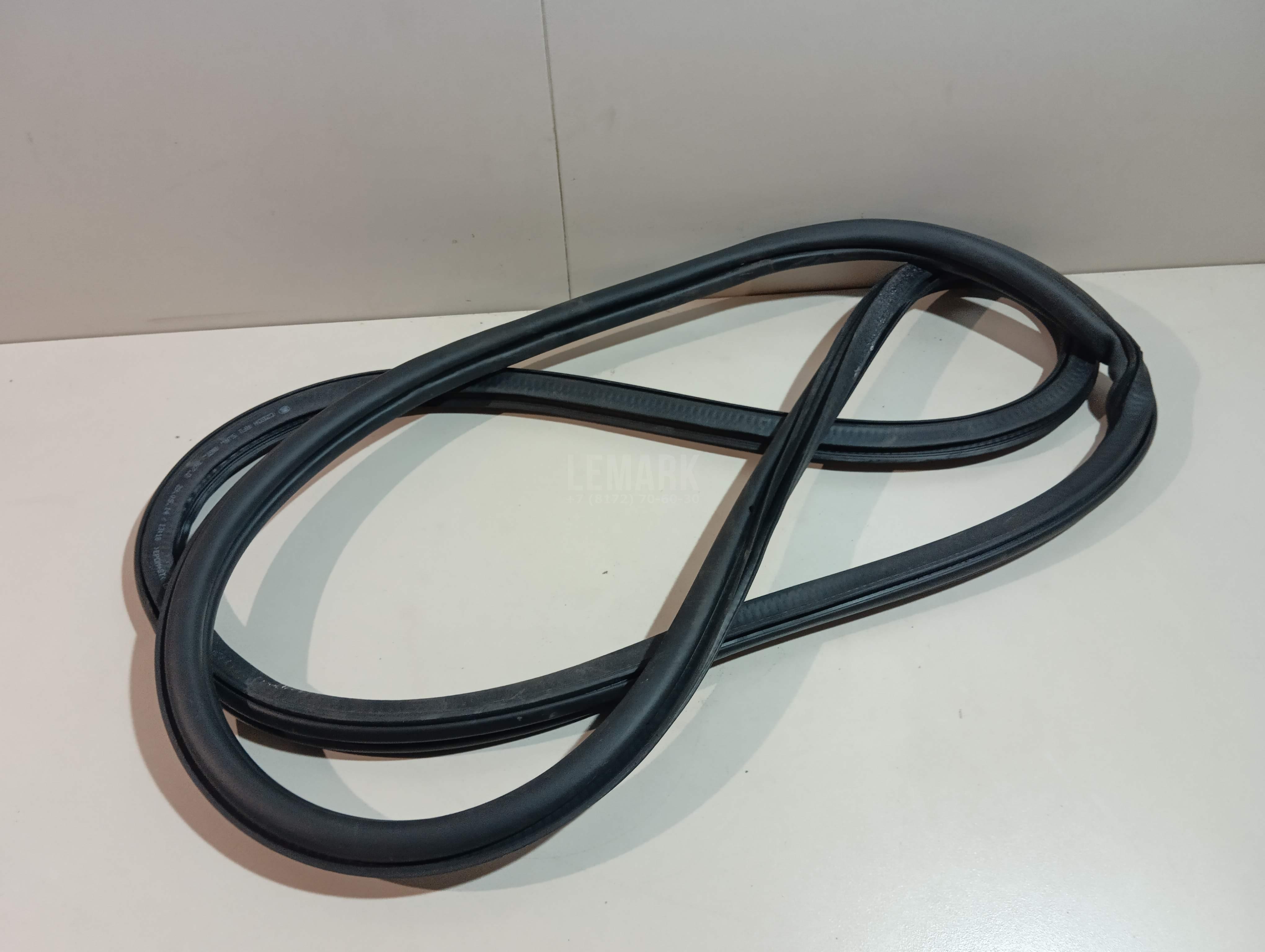 Уплотнитель (внутри) 5JA867367E5AP VAG