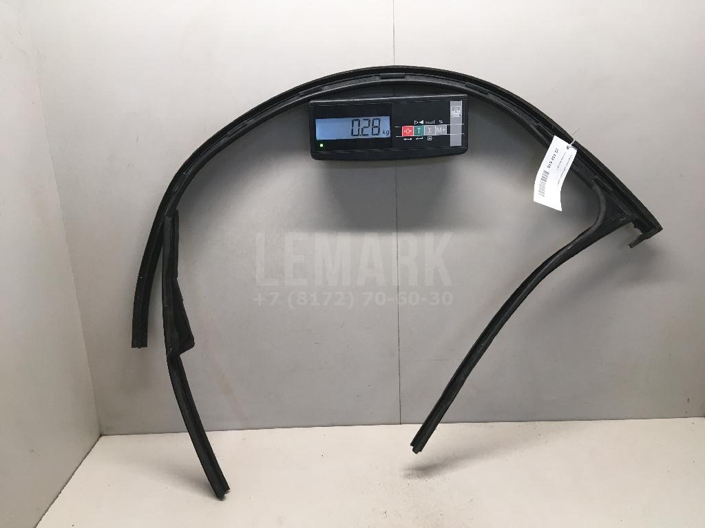 Направляющая стекла двери 1K5837432E5AP VAG