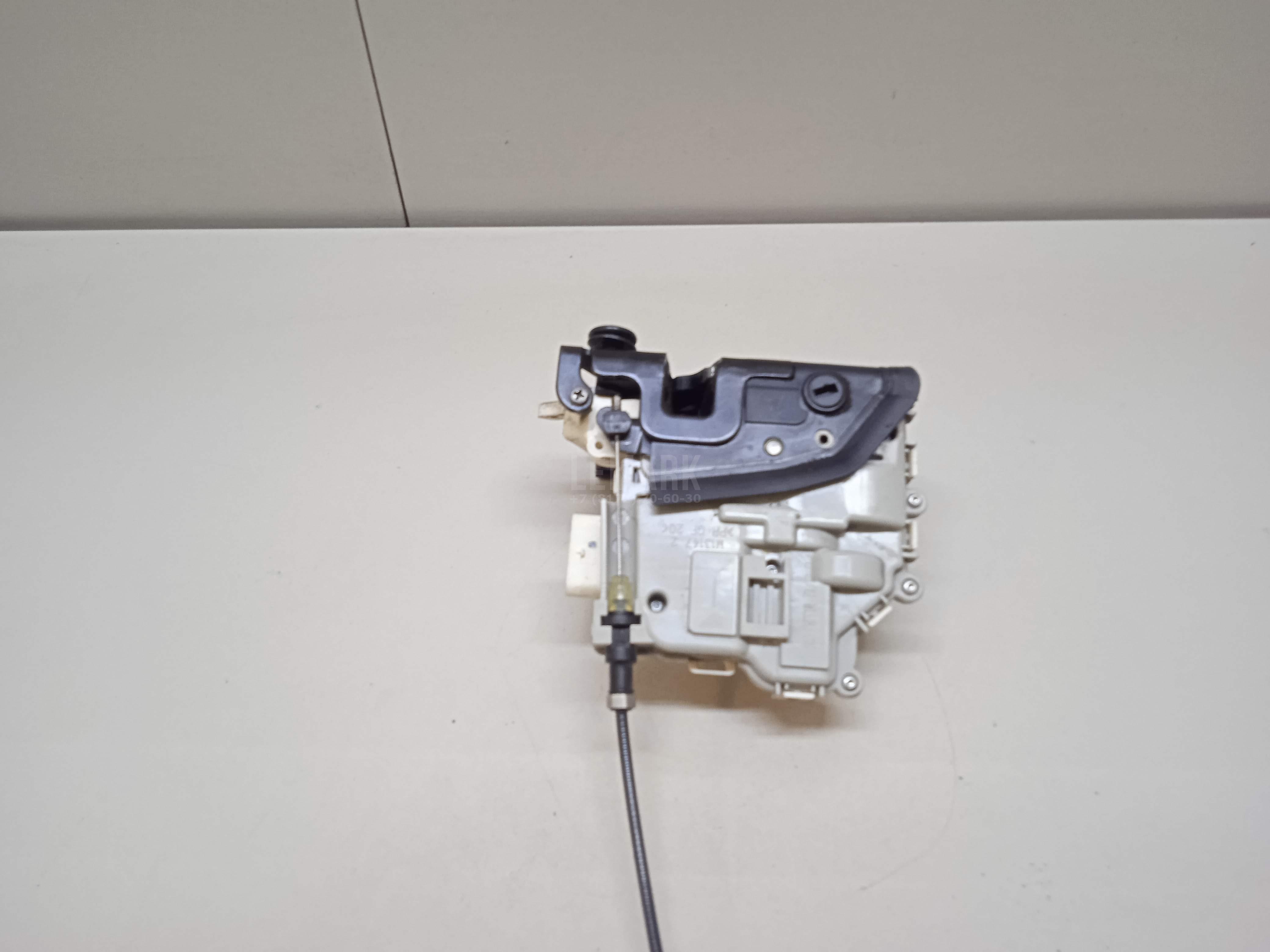 Замок двери задней левой для  BMW 3-serie E92/E93 2006-2012