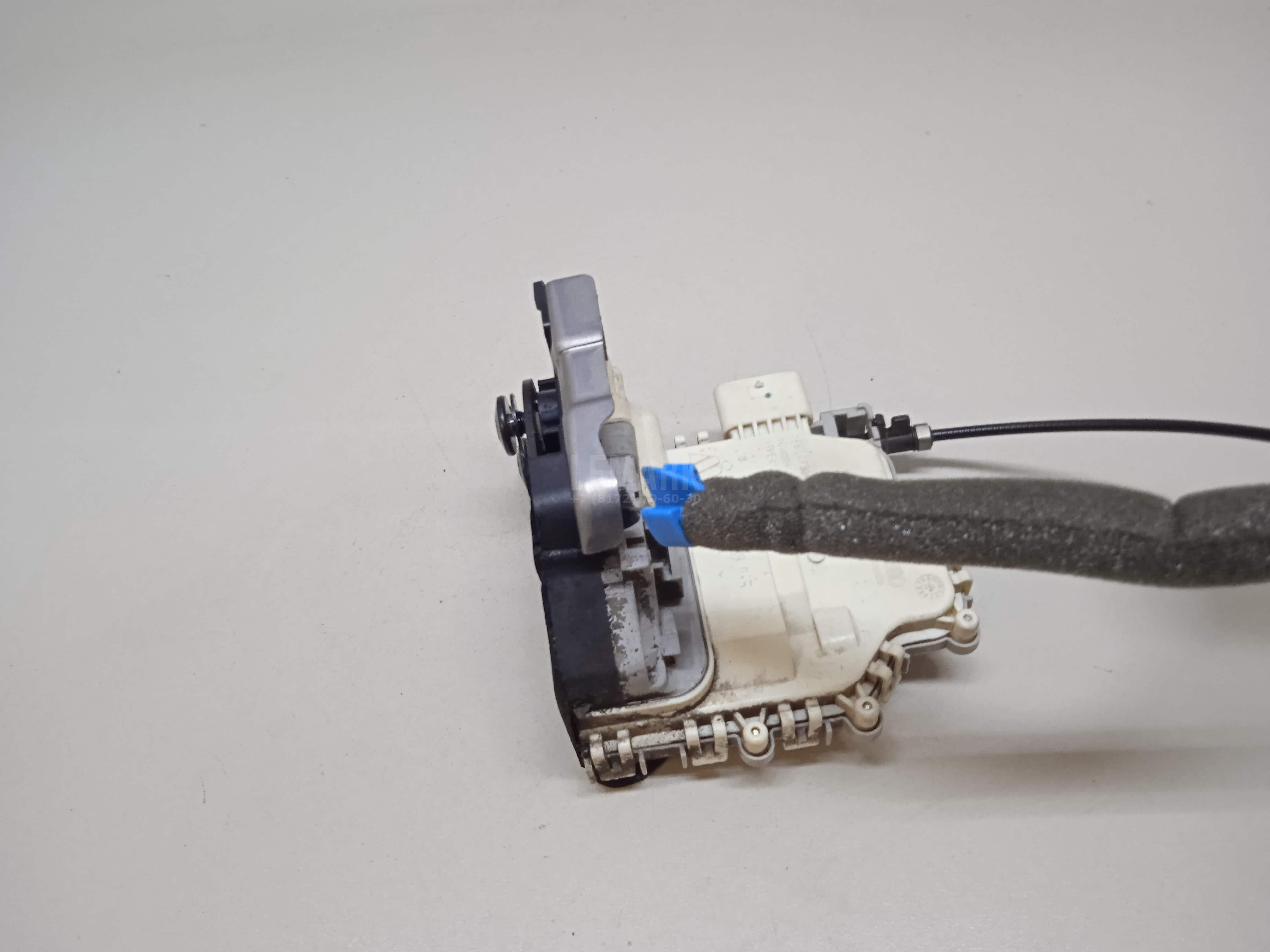 Замок двери задней левой для  BMW 3-serie E92/E93 2006-2012