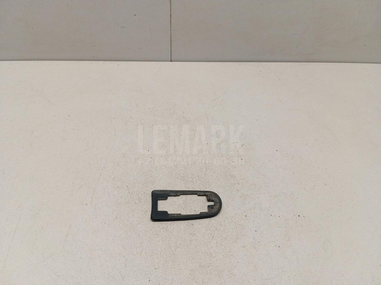 Прокладка ручки двери 1309643 Ford