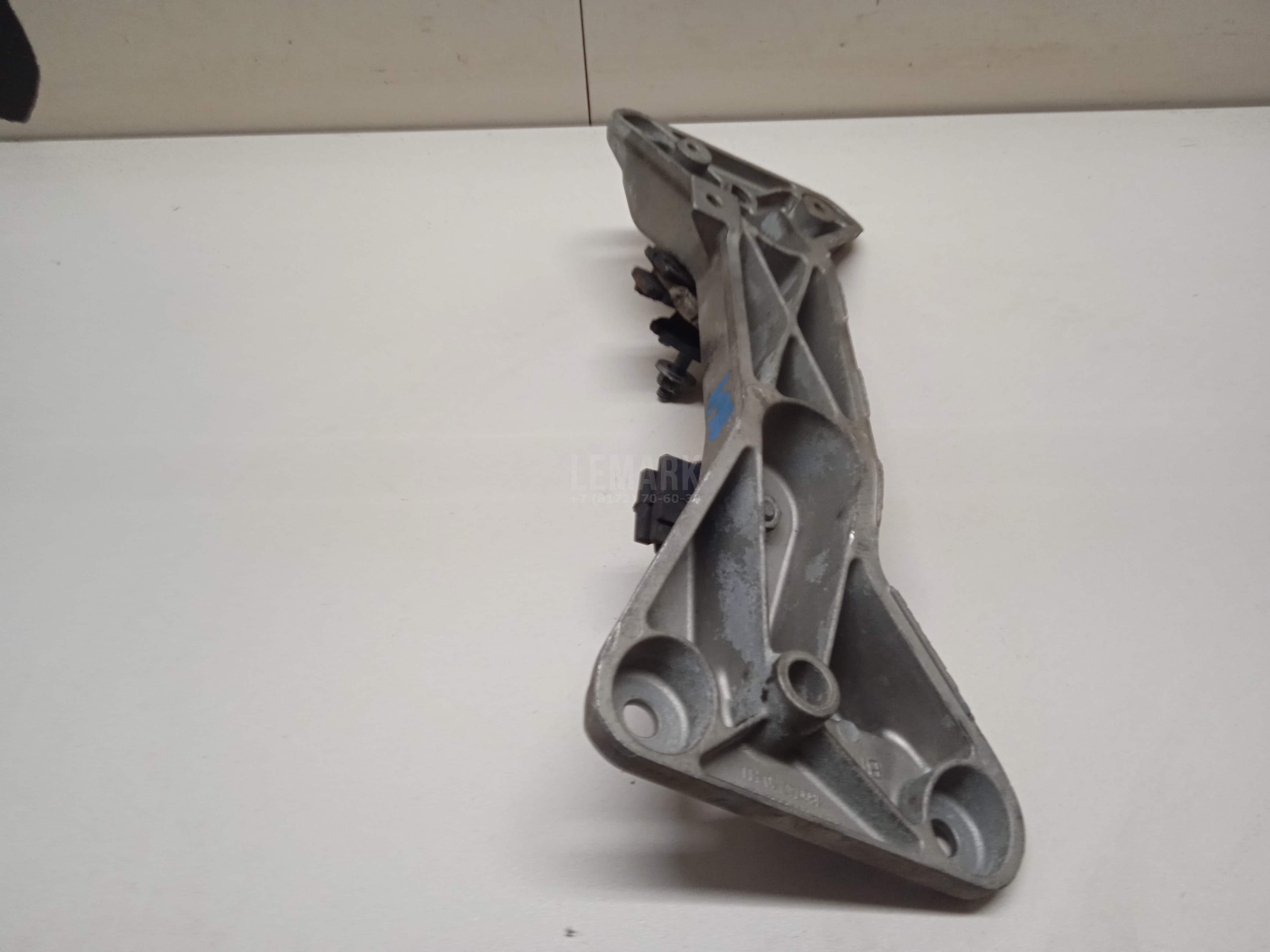 Опора КПП для  BMW X6 F16/F86 2014-2020