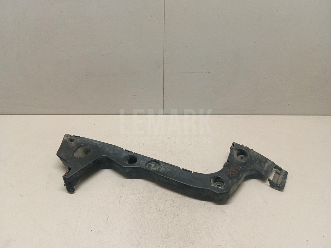 Направляющая заднего бампера левая 1729767 Ford