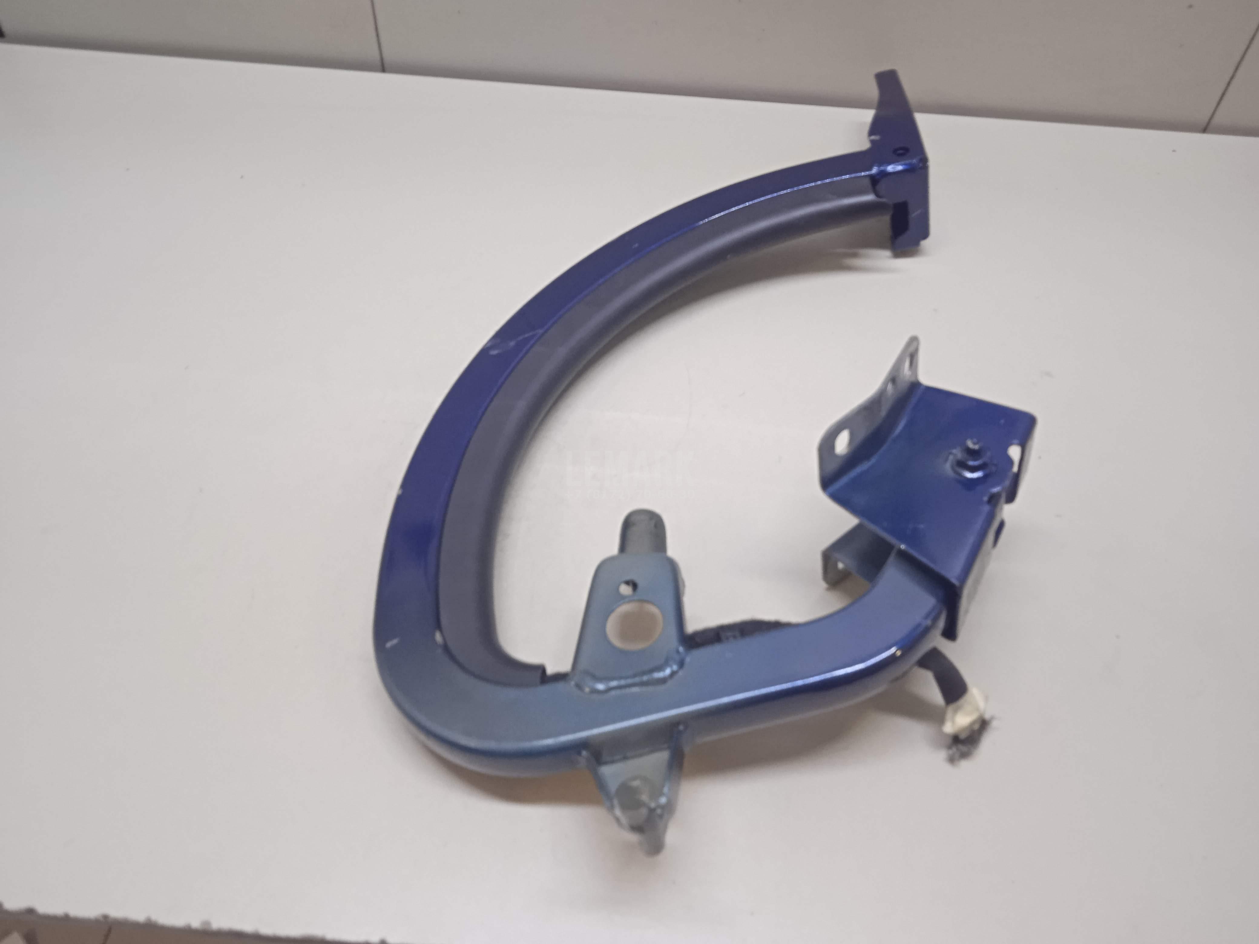 Петля крышки багажника для  Alfa Romeo 90 1985-1987
