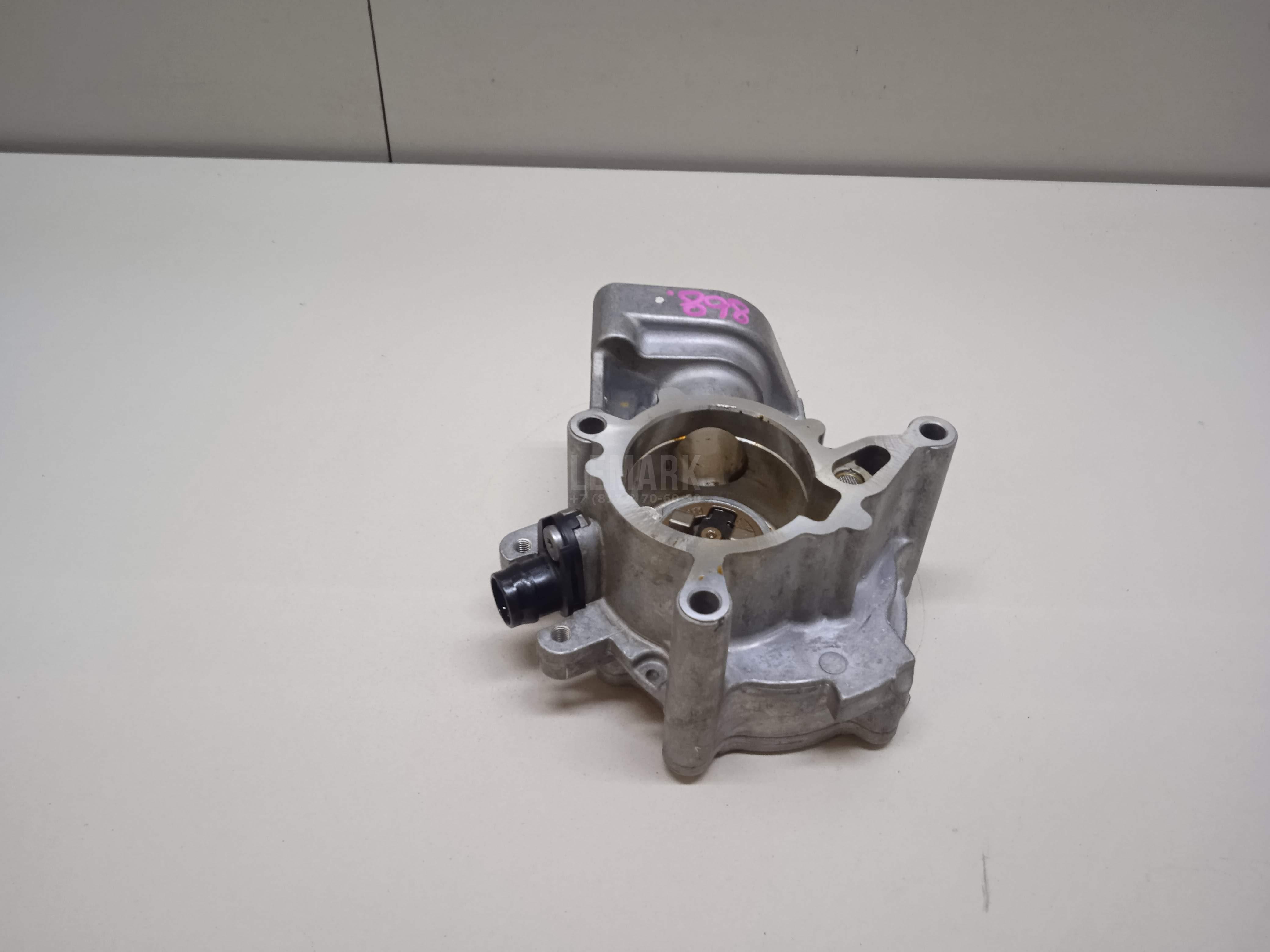 Насос вакуумный 06L145100L VAG