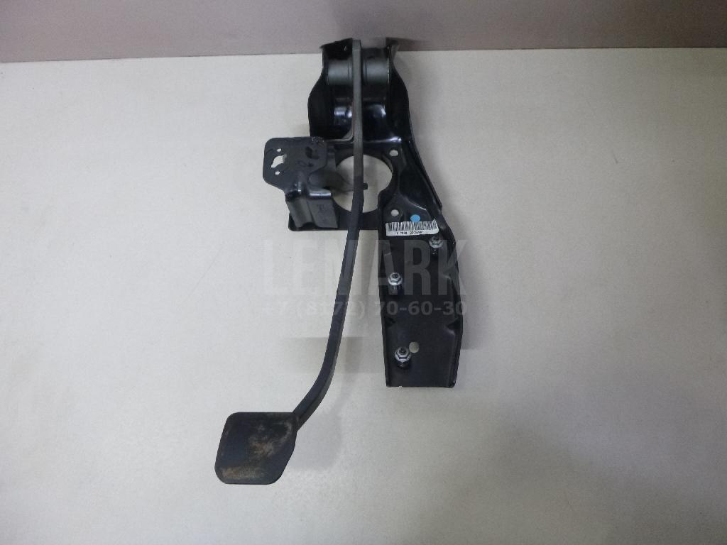 Педаль тормоза 1675551 Ford