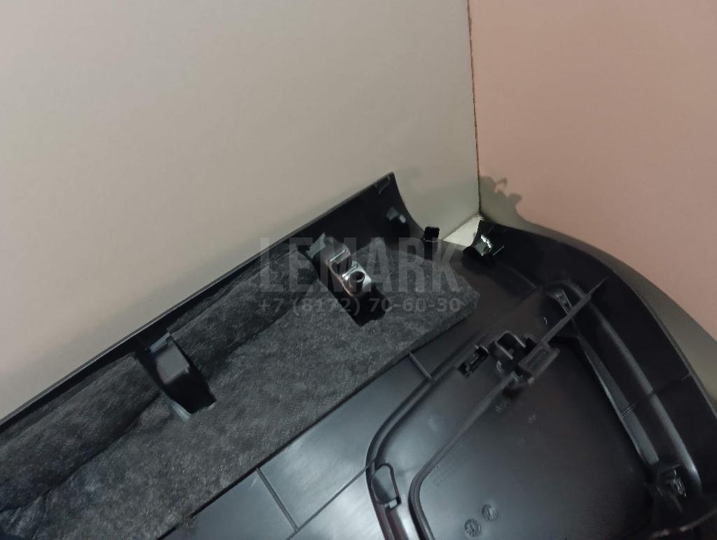 Обшивка двери багажника для  Audi Q7 [4L] 2005-2015