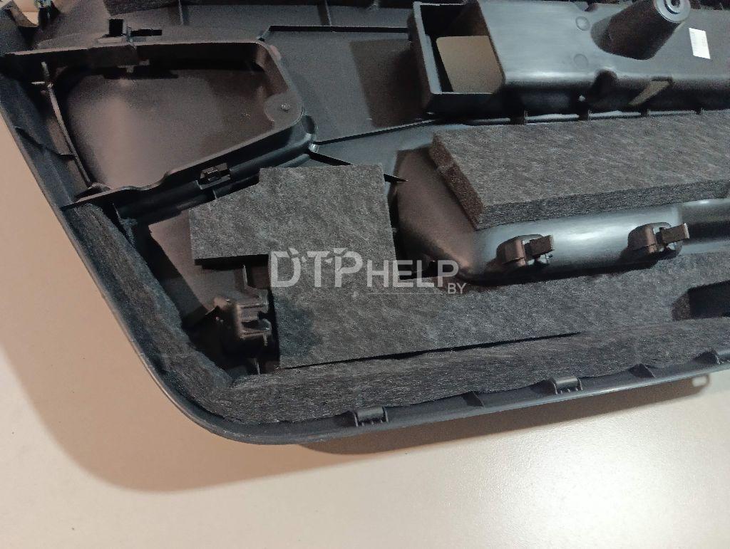 Фото Обшивка двери багажника для Audi A4 [B8]  2008
