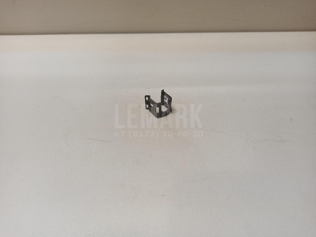 Крепеж форсунки 1429835 Ford