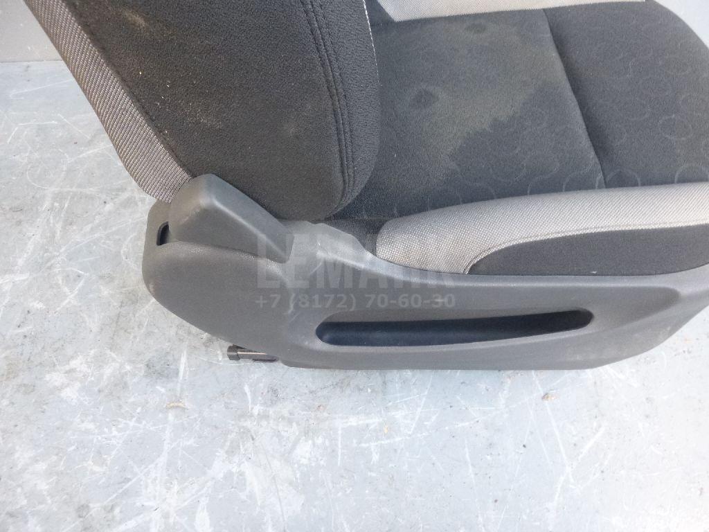 Сиденье переднее правое для  Audi A8 [4D] 1999-2002