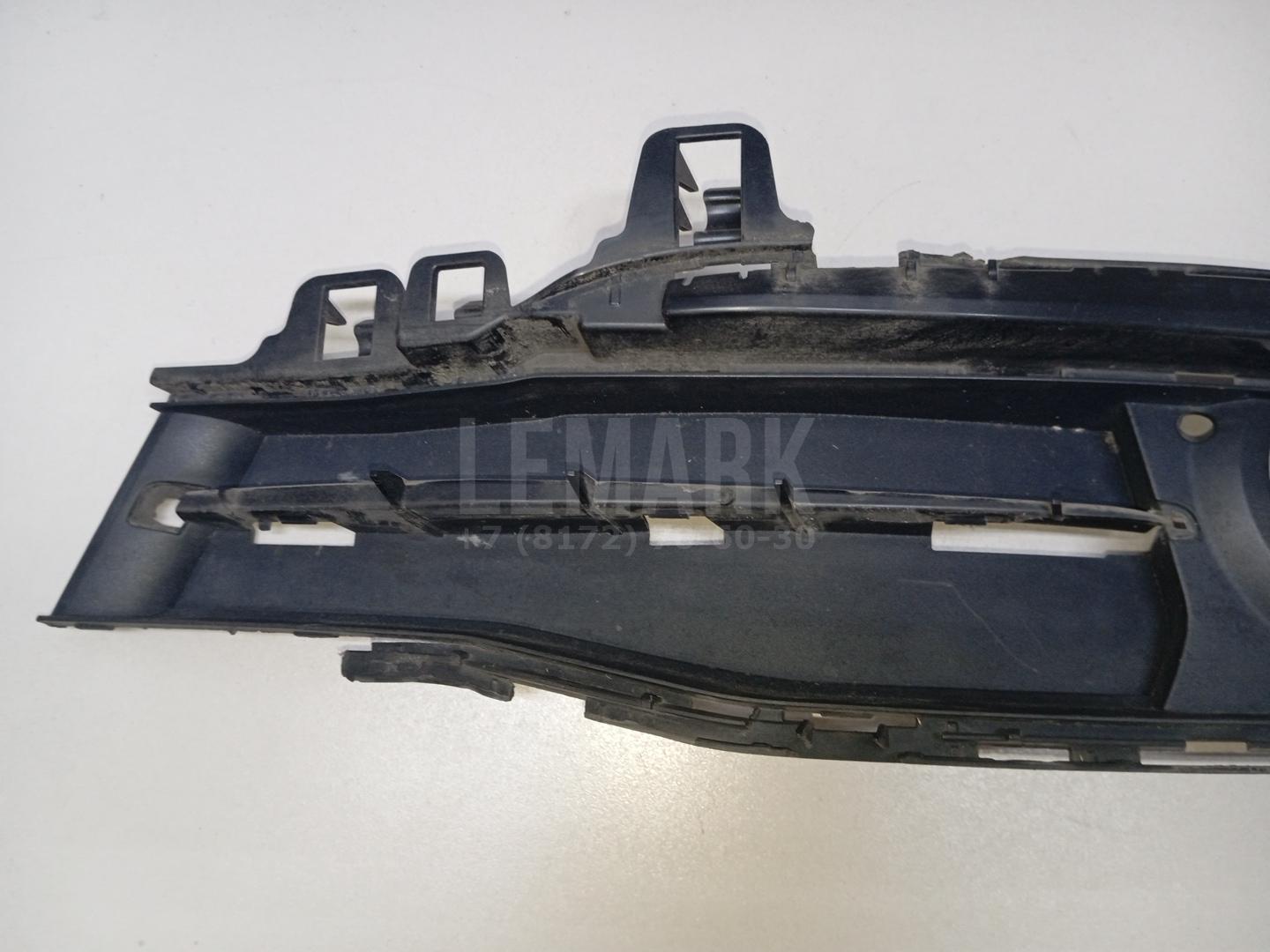 Решетка в бампер левая для  BMW 4-serie F32/F33/F82 2012-2020