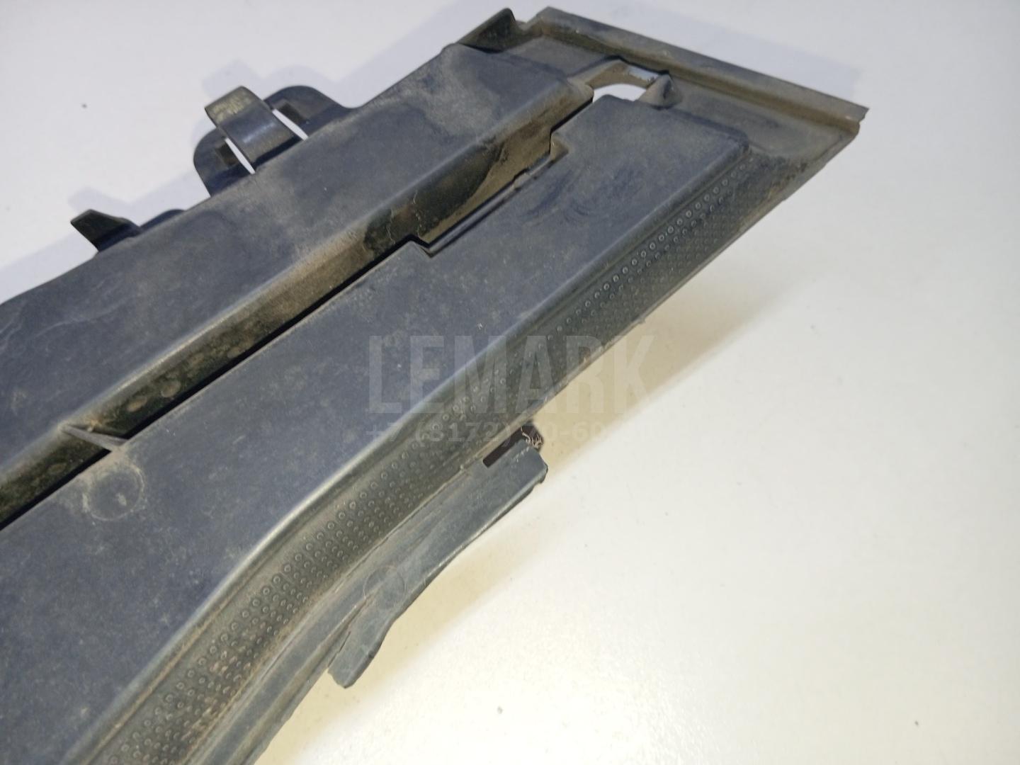 Решетка в бампер левая для  BMW 4-serie F32/F33/F82 2012-2020