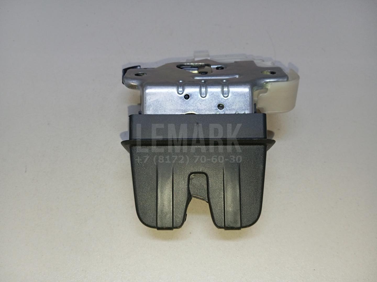 Замок багажника 3G0827503C VAG