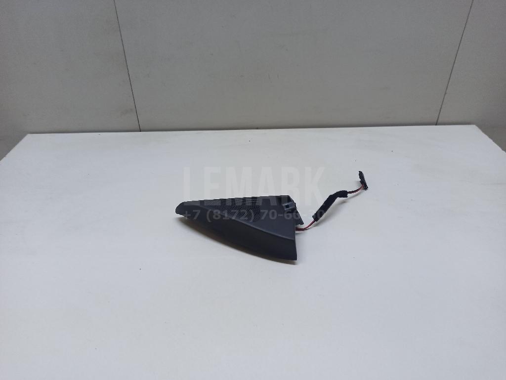 Крышка зеркала внутренняя правая 5N0837974G82V VAG