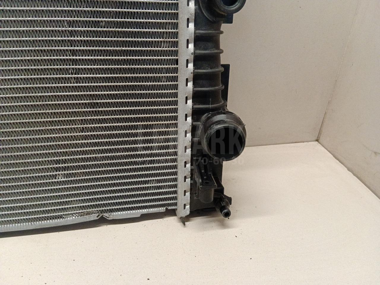Радиатор основной для  BMW X3 E83 2004-2010