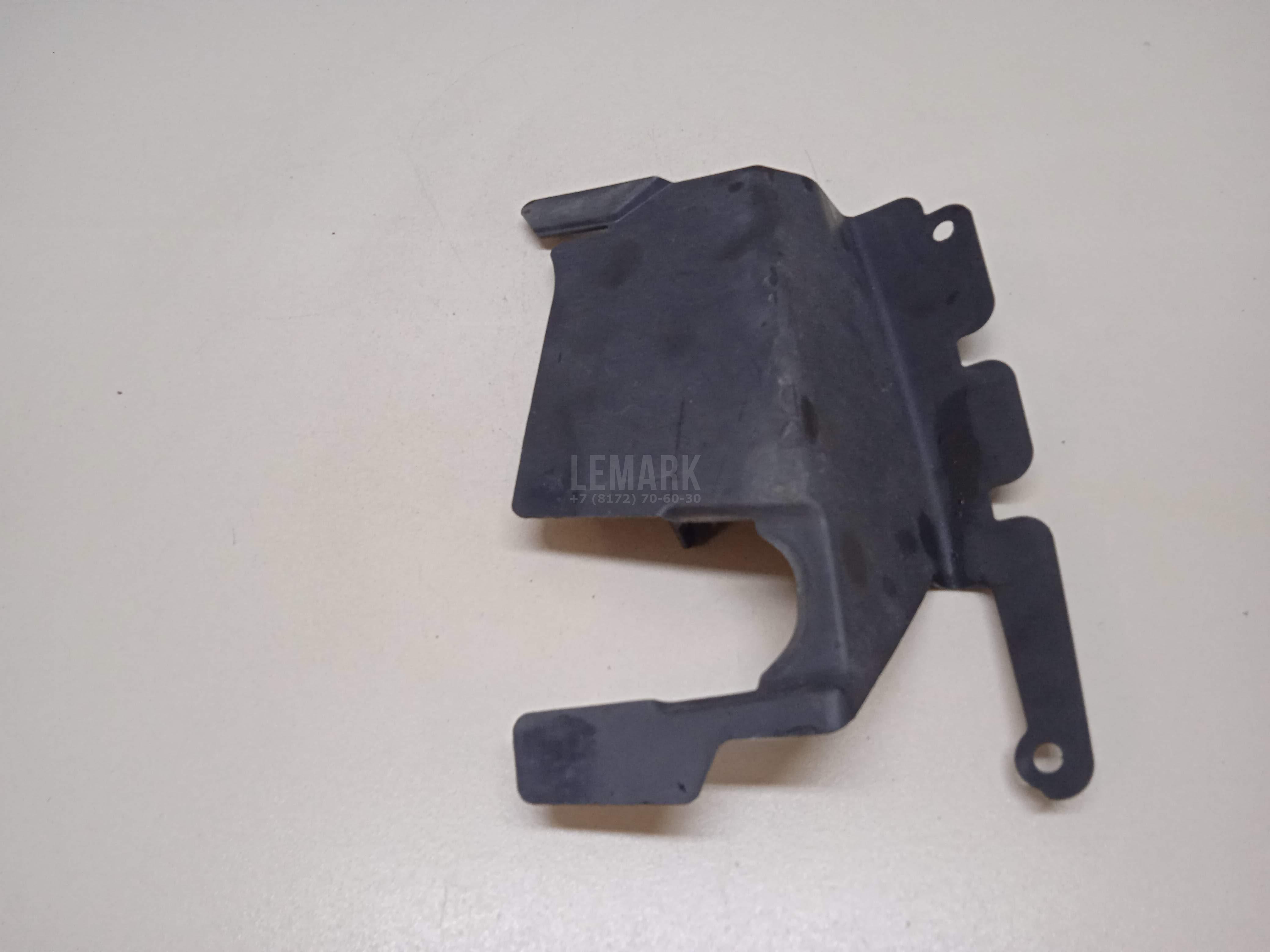 Воздуховод радиатора верхний для  Ford Focus II 2008-2011