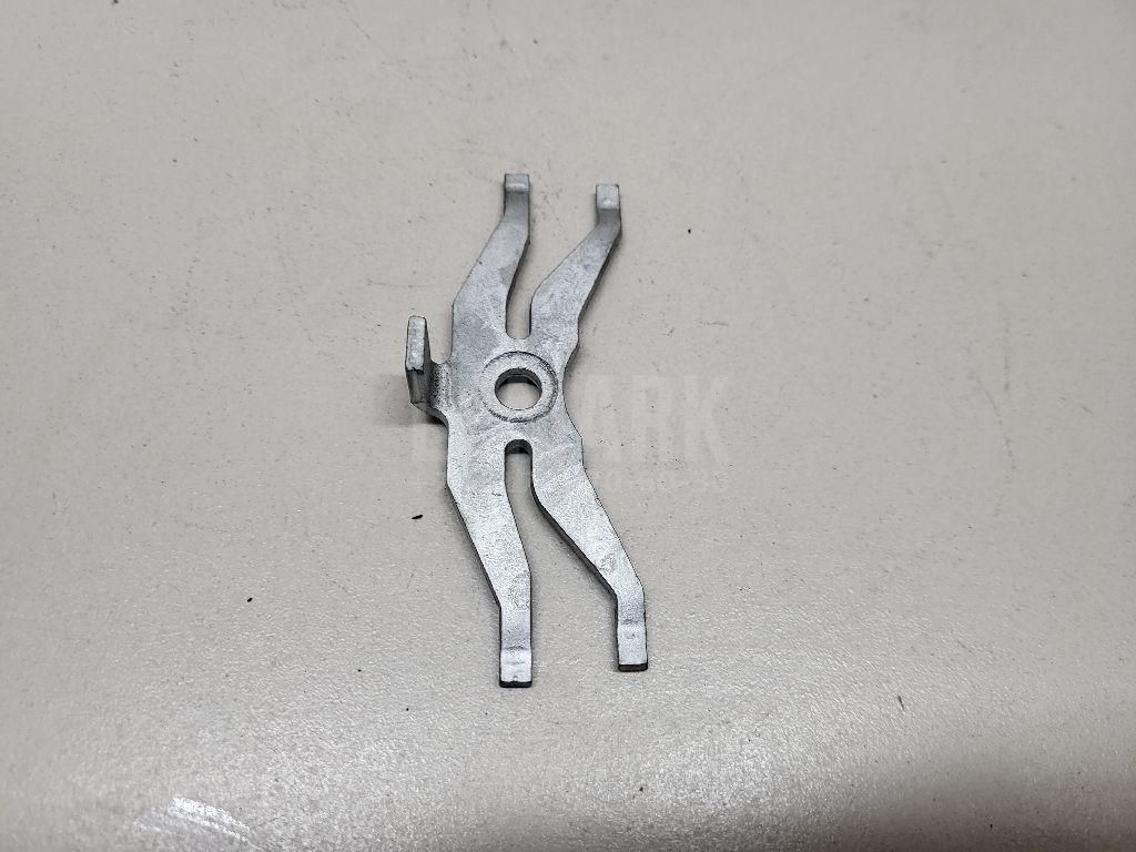 Кронштейн форсунки для  BMW X2 F39 2018-2023