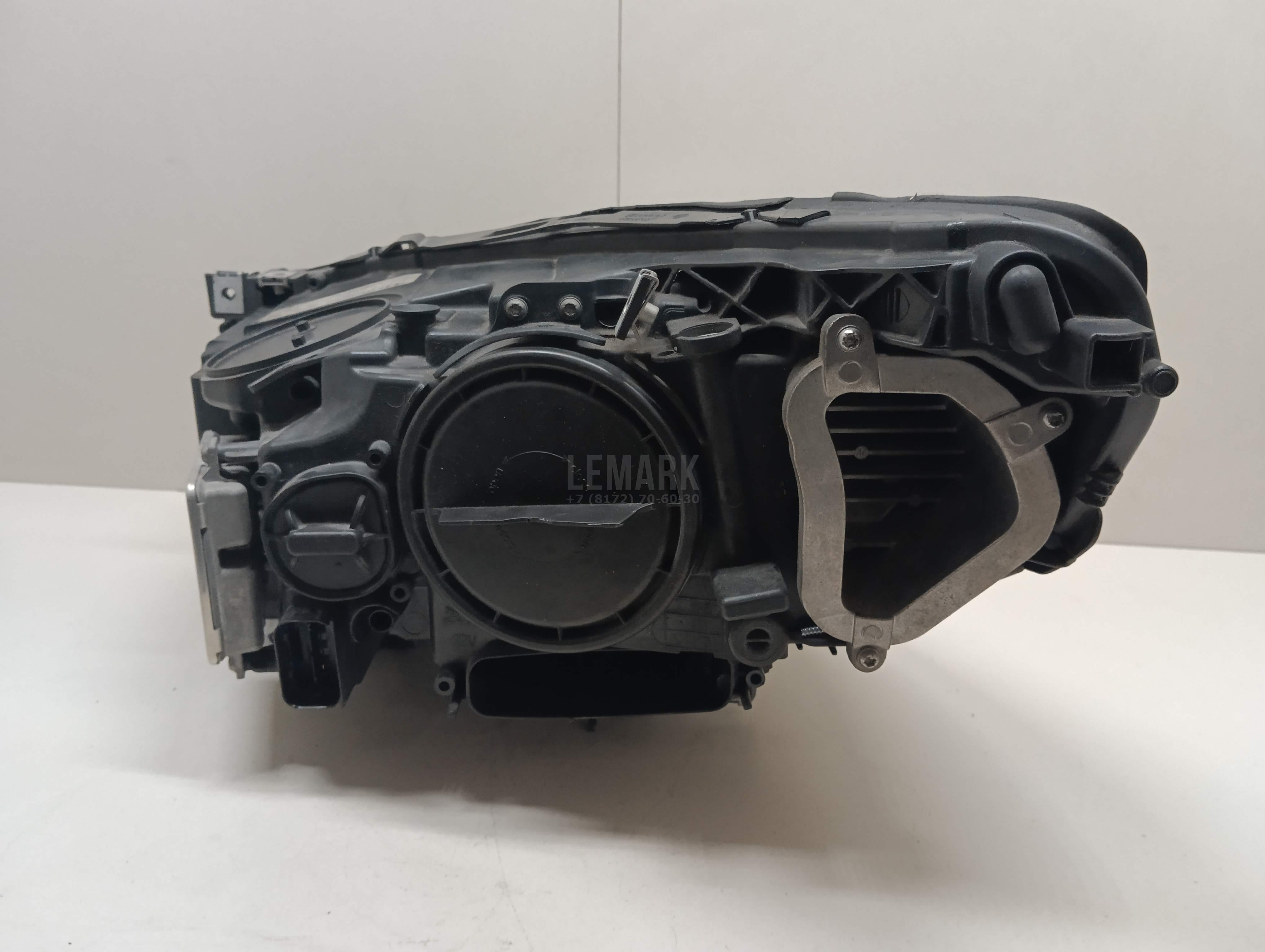 Фара правая для  BMW X4 F26 2014-2018