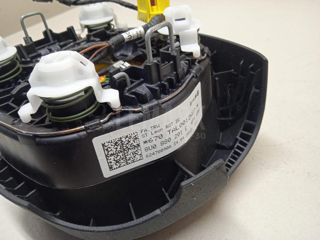 Подушка безопасности в рулевое колесо для  BMW 7-serie F01/F02 2008-2015