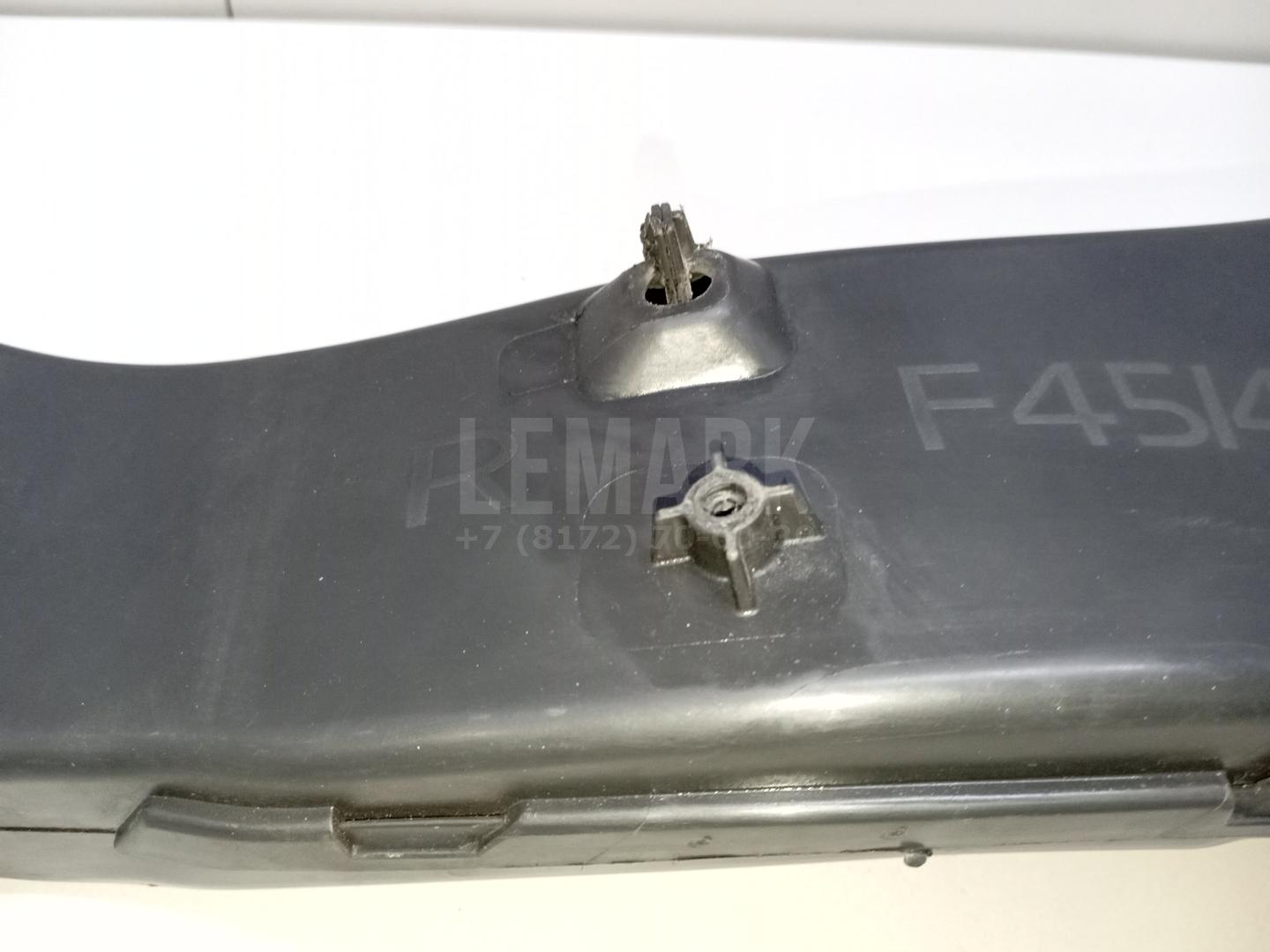 Воздухозаборник (наружный) для  BMW 5-serie E60/E61 2003-2009
