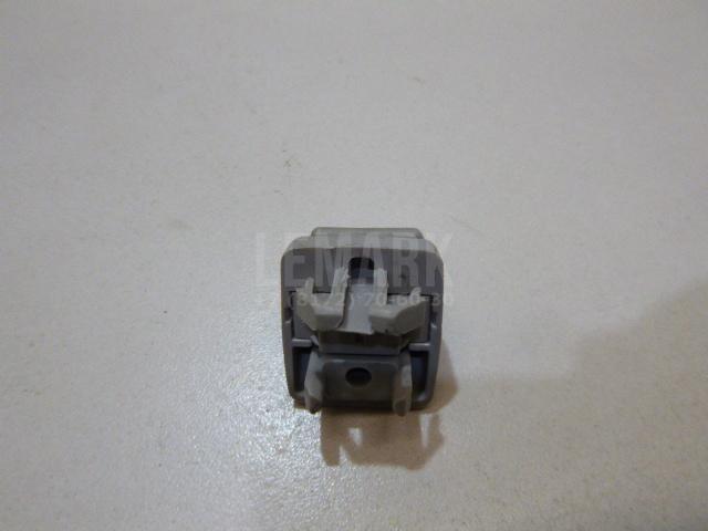Крючок солнцезащитного козырька 852353W100ED Hyundai-Kia