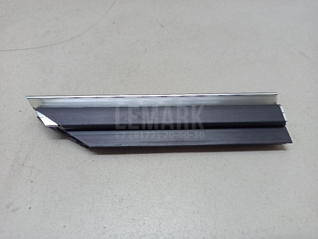 Накладка стекла заднего левого для  BMW 5-serie GT F07 2009-2016