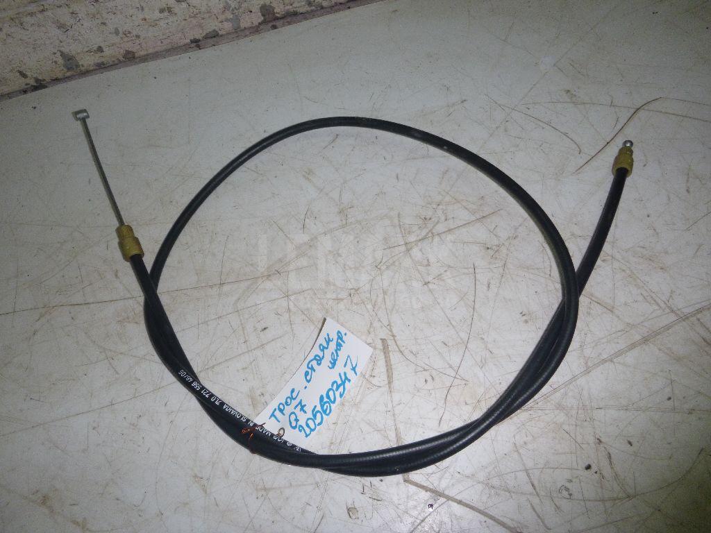 Трос стояночного тормоза 7L0721556 VAG