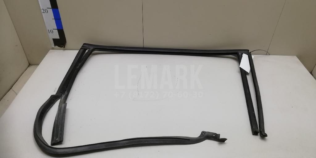 Уплотнитель стекла двери 3B5839432ABB41 VAG