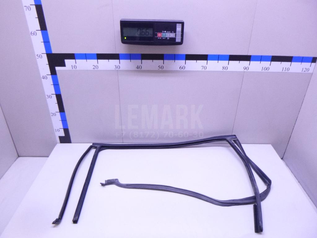 Уплотнитель стекла двери 3B5839431ABB41 VAG