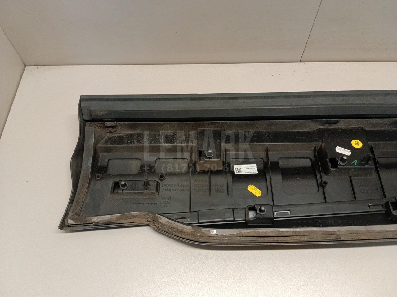Накладка двери задней правой для  BMW 4-serie G22/G23 2020