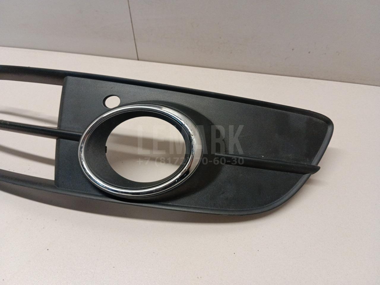 Решетка в бампер правая для  BMW X5 F15/F85 2013-2018