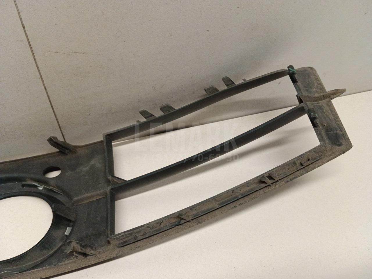 Решетка в бампер правая для  BMW X5 F15/F85 2013-2018