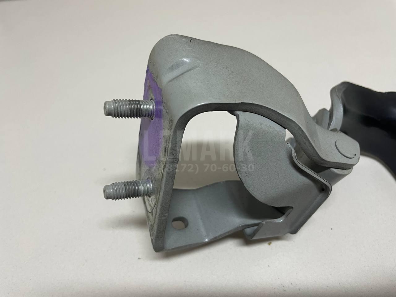 Петля двери багажника для  Audi A4 [B6] 2000-2004
