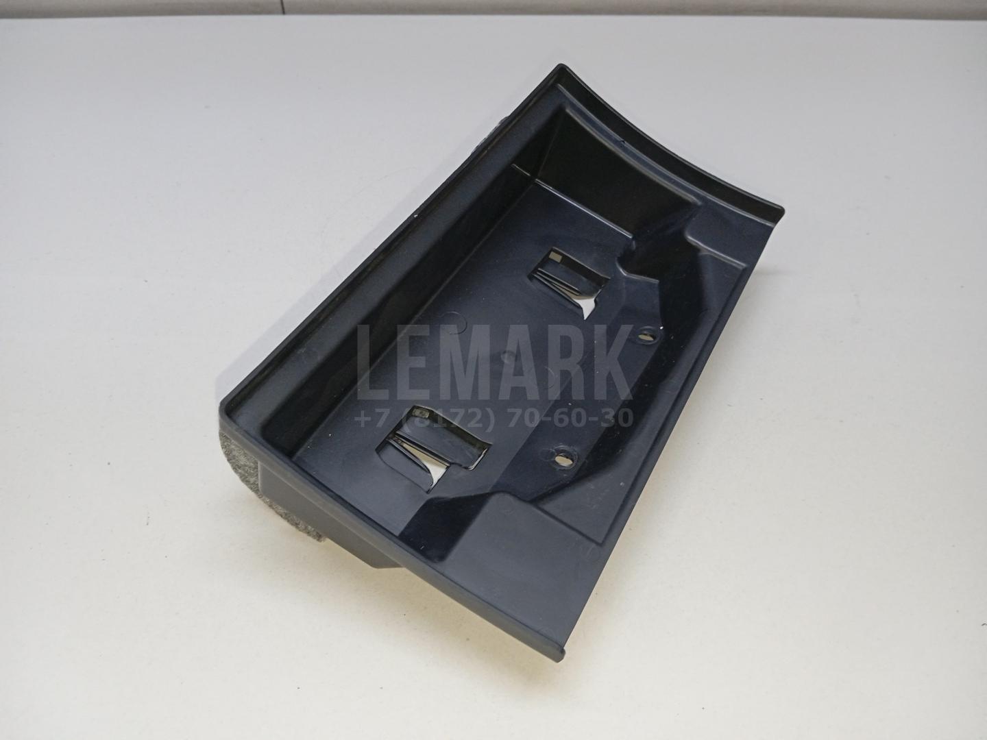 Накладка (кузов внутри) для  Audi A6 [C6,4F] 2004-2011