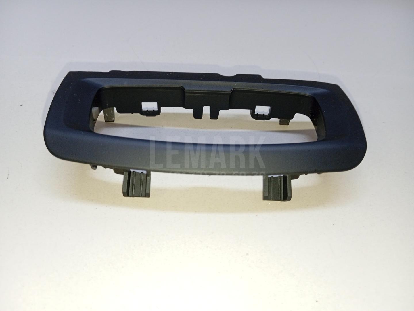 Накладка (кузов внутри) для  BMW 3-serie E90/E91 2005-2012