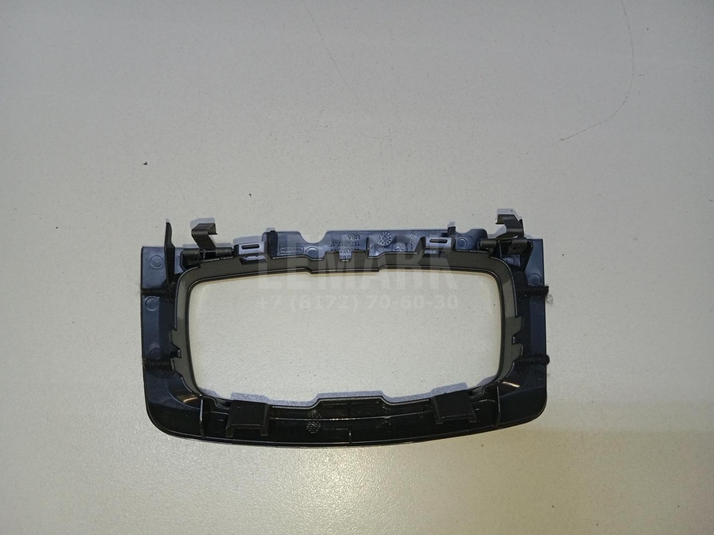 Накладка (кузов внутри) для  BMW 3-serie E90/E91 2005-2012