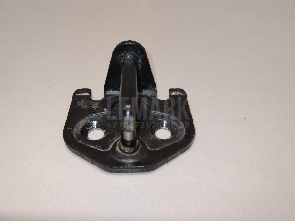 Ответная часть замка двери 1356179 Ford