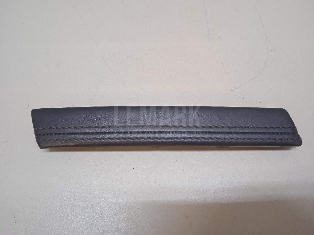 Накладка декоративная 7L6867371B7B4 VAG