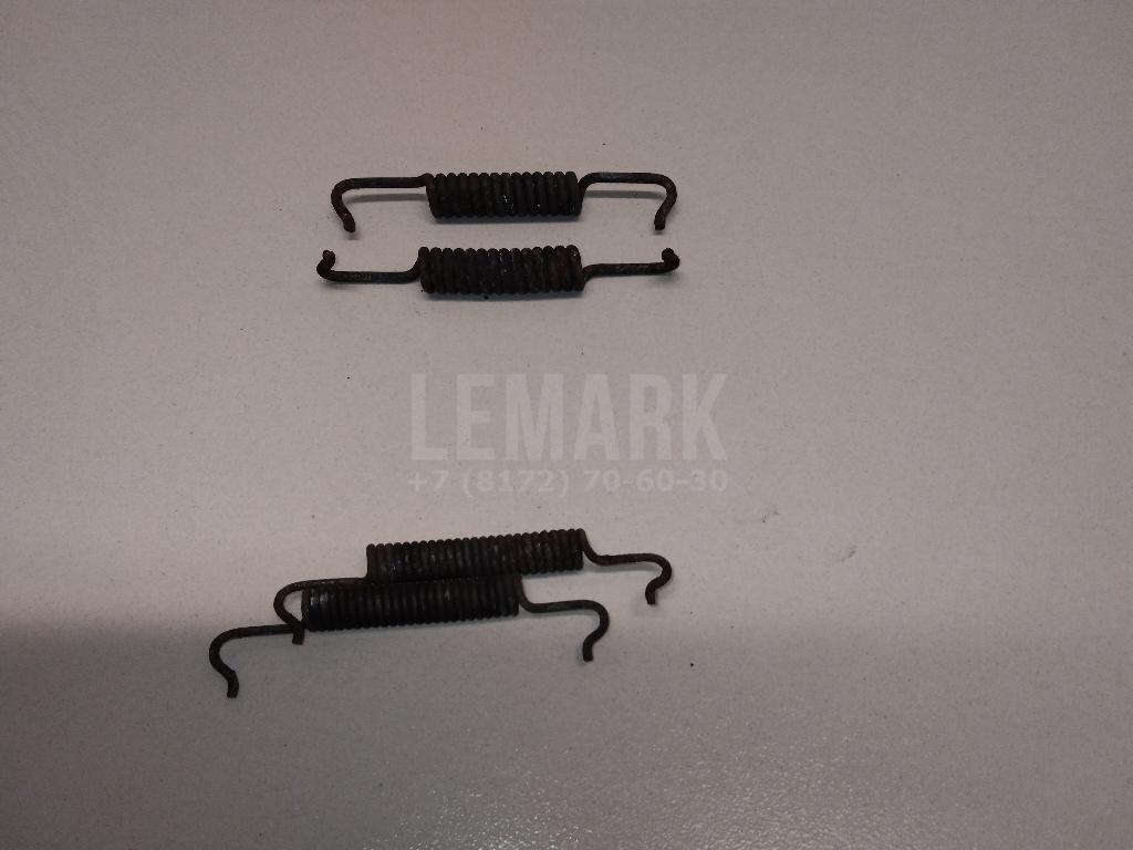 Установочный к-кт колодок ручного тормоза 7L0698545A VAG