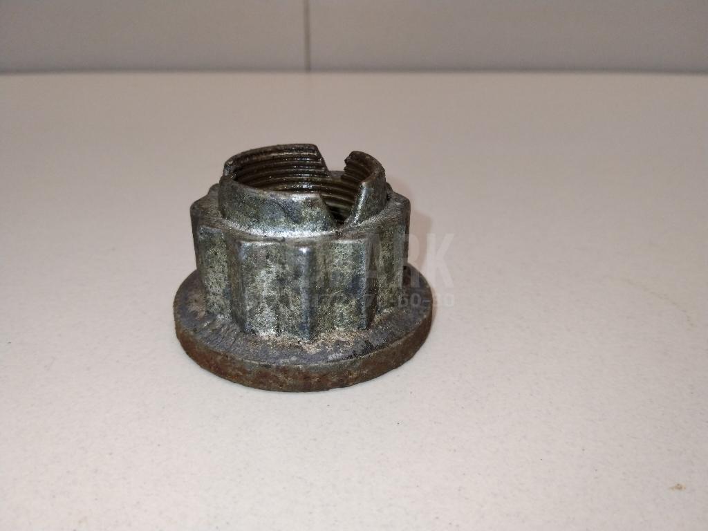 Гайка 7L0407396 VAG