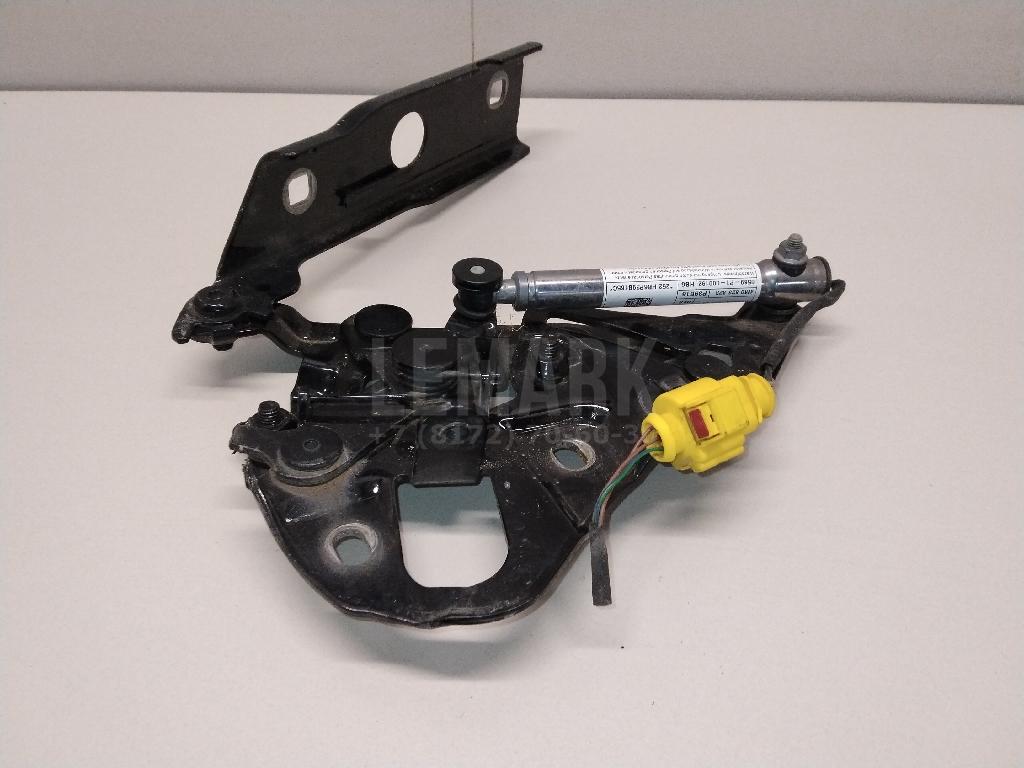Петля капота левая для  BMW X3 E83 2004-2010