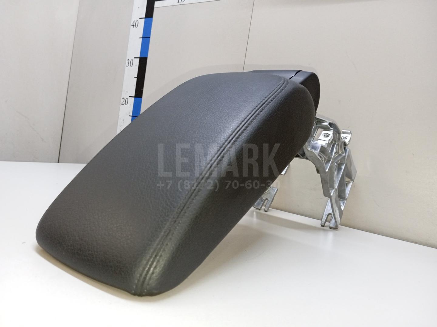 Подлокотник для  BMW X5 E70 2007-2013