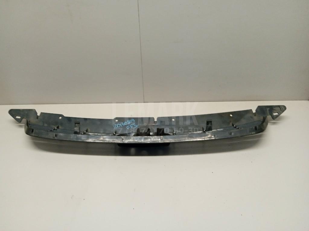 Решетка радиатора для  Ford Escape EUR 2007-2009